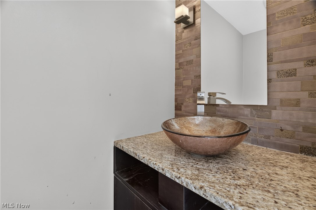 6613 Brookside Road Independence, OH 44131 - Photo 15 of 47 Gallery Image 15