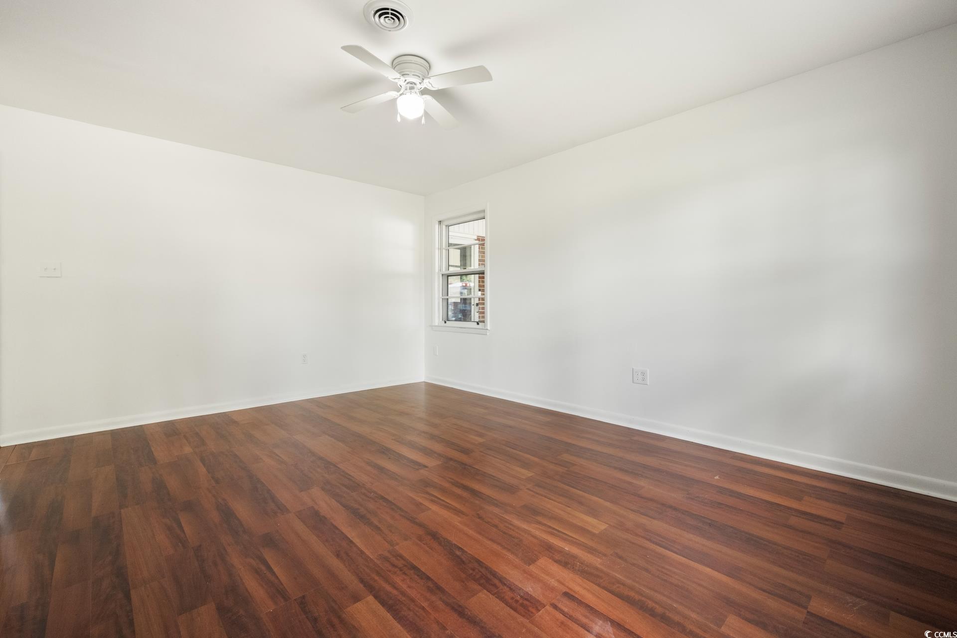 1607 Oak Street Georgetown, SC 29440 - Photo 17 of 31