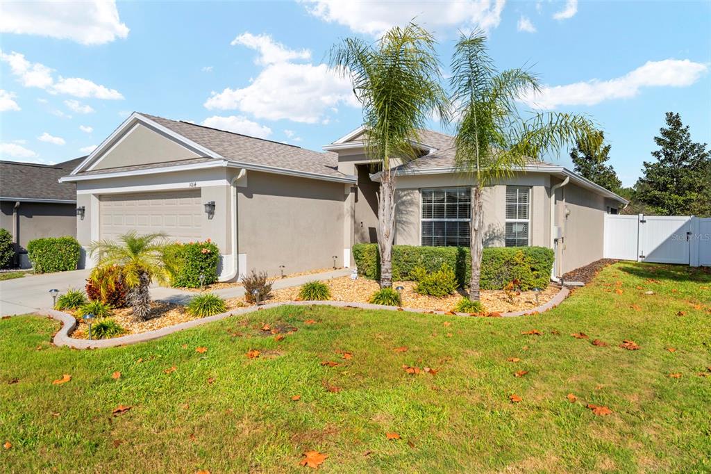 10114 Ives Loop Hudson, FL 34667 - Photo 3 of 49