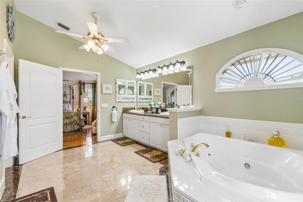 5851 Cachette De Riviera Court New Port Richey, FL 34655 - Photo 41 of 83