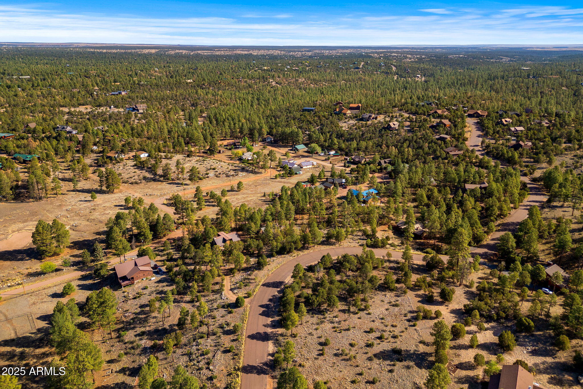 2794 Sky Hawk Drive, Unit 140 Overgaard, AZ 85933 - Photo 13 of 16 a view of city and ocean