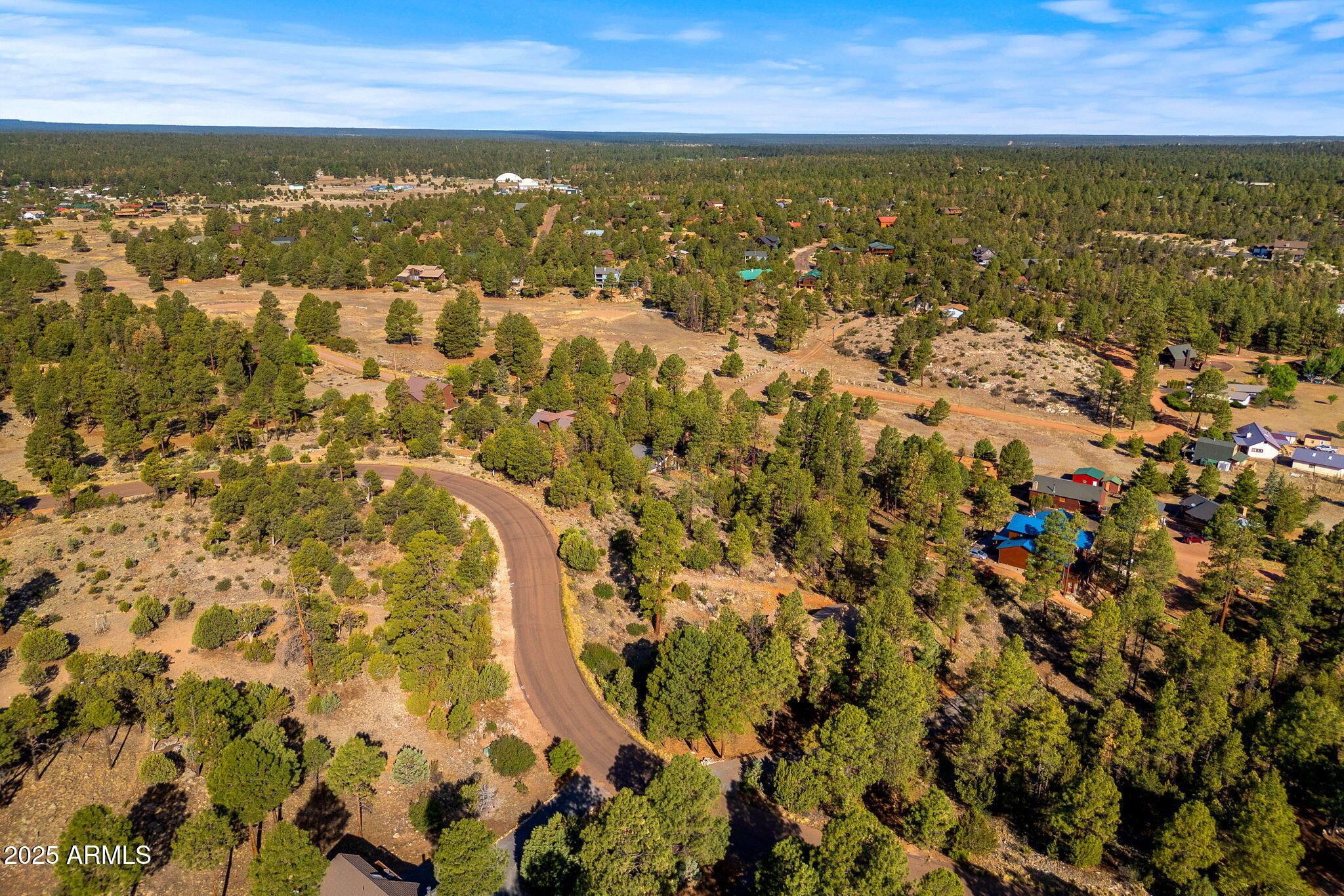2794 Sky Hawk Drive, Unit 140 Overgaard, AZ 85933 - Photo 10 of 16 a view of city and ocean