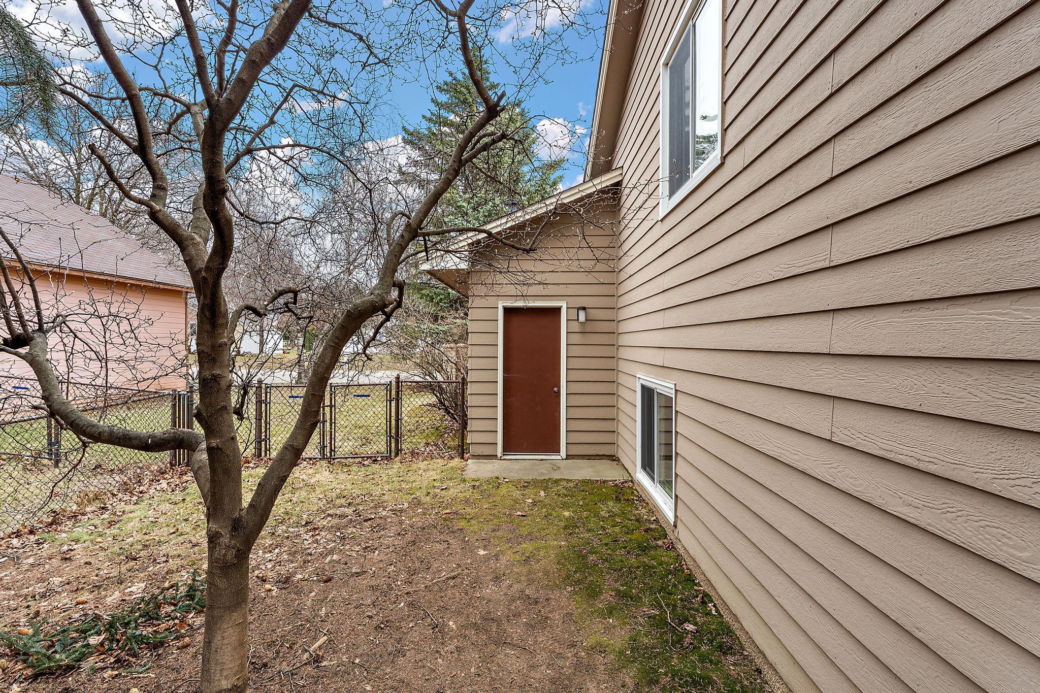 11483 Pheasant Lane North Maple Grove, MN 55369 - Photo 33 of 38