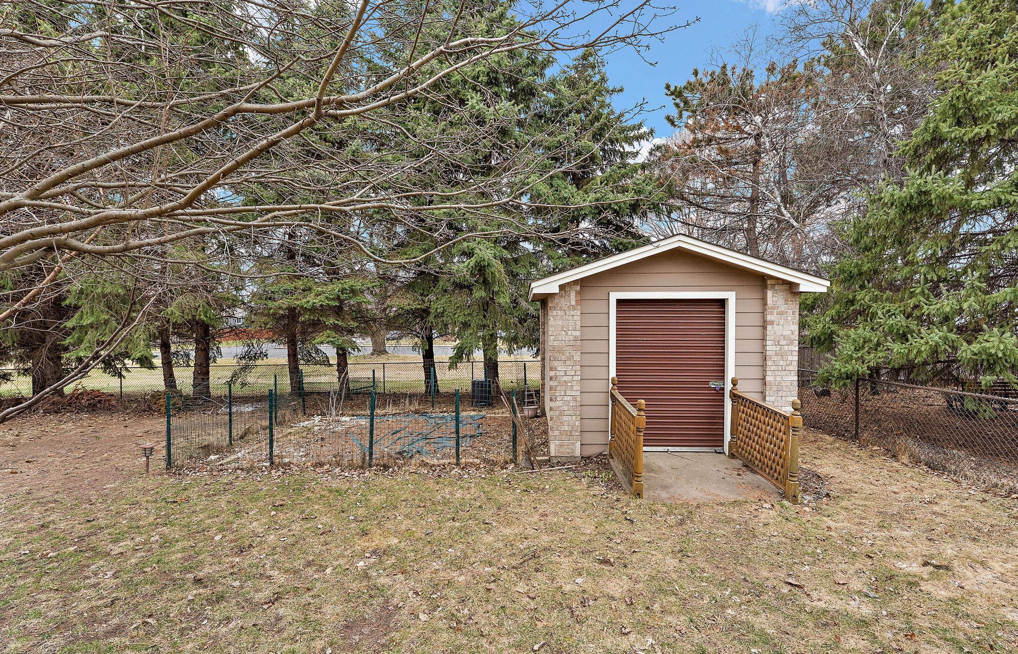 11483 Pheasant Lane North Maple Grove, MN 55369 - Photo 36 of 38