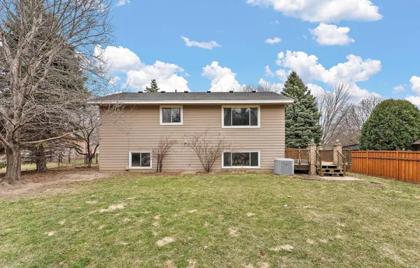 $424,900 | 11483 Pheasant Lane North, Maple Grove, MN 55369