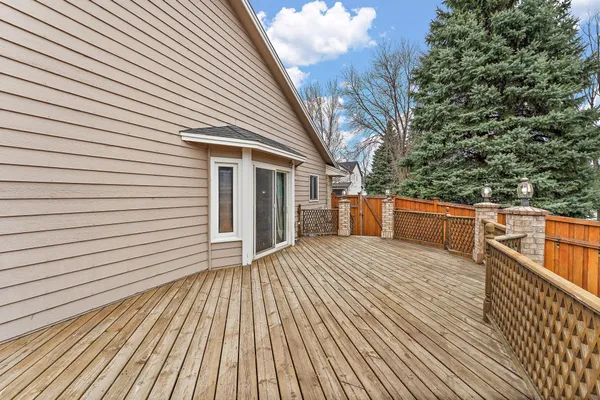 $424,900 | 11483 Pheasant Lane North, Maple Grove, MN 55369