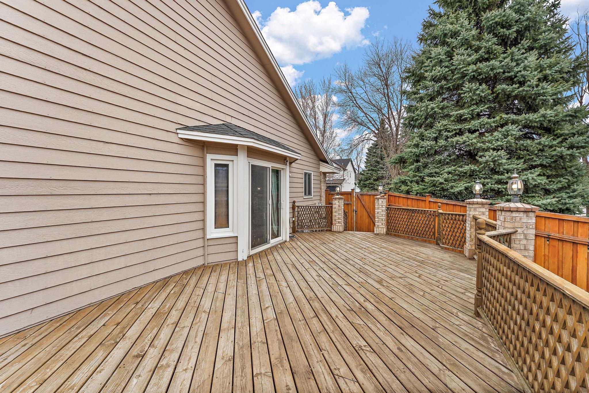 11483 Pheasant Lane North Maple Grove, MN 55369 - Photo 10 of 38