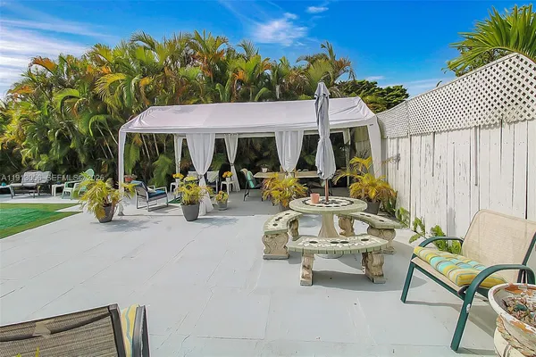 $655,000 | 19100 Southwest 125th Avenue, Miami, FL 33177