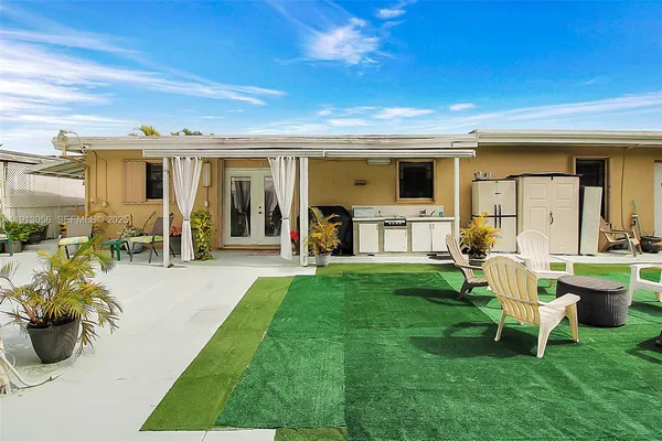 $655,000 | 19100 Southwest 125th Avenue, Miami, FL 33177