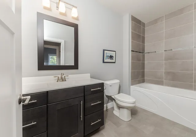 $441,500 | 1116 Travertine Road, Normal, IL 61761