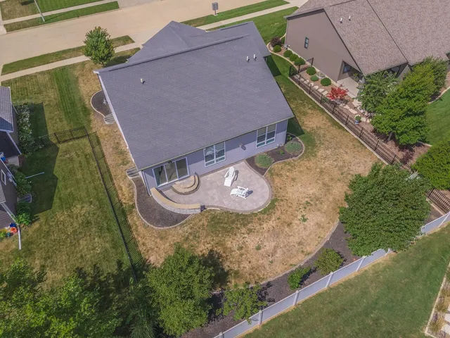 $441,500 | 1116 Travertine Road, Normal, IL 61761