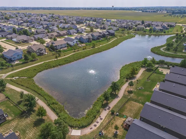 $441,500 | 1116 Travertine Road, Normal, IL 61761