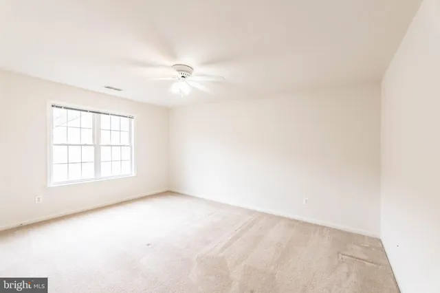 $675,000 | 6868 Saddle Run Way, Gainesville, VA 20155