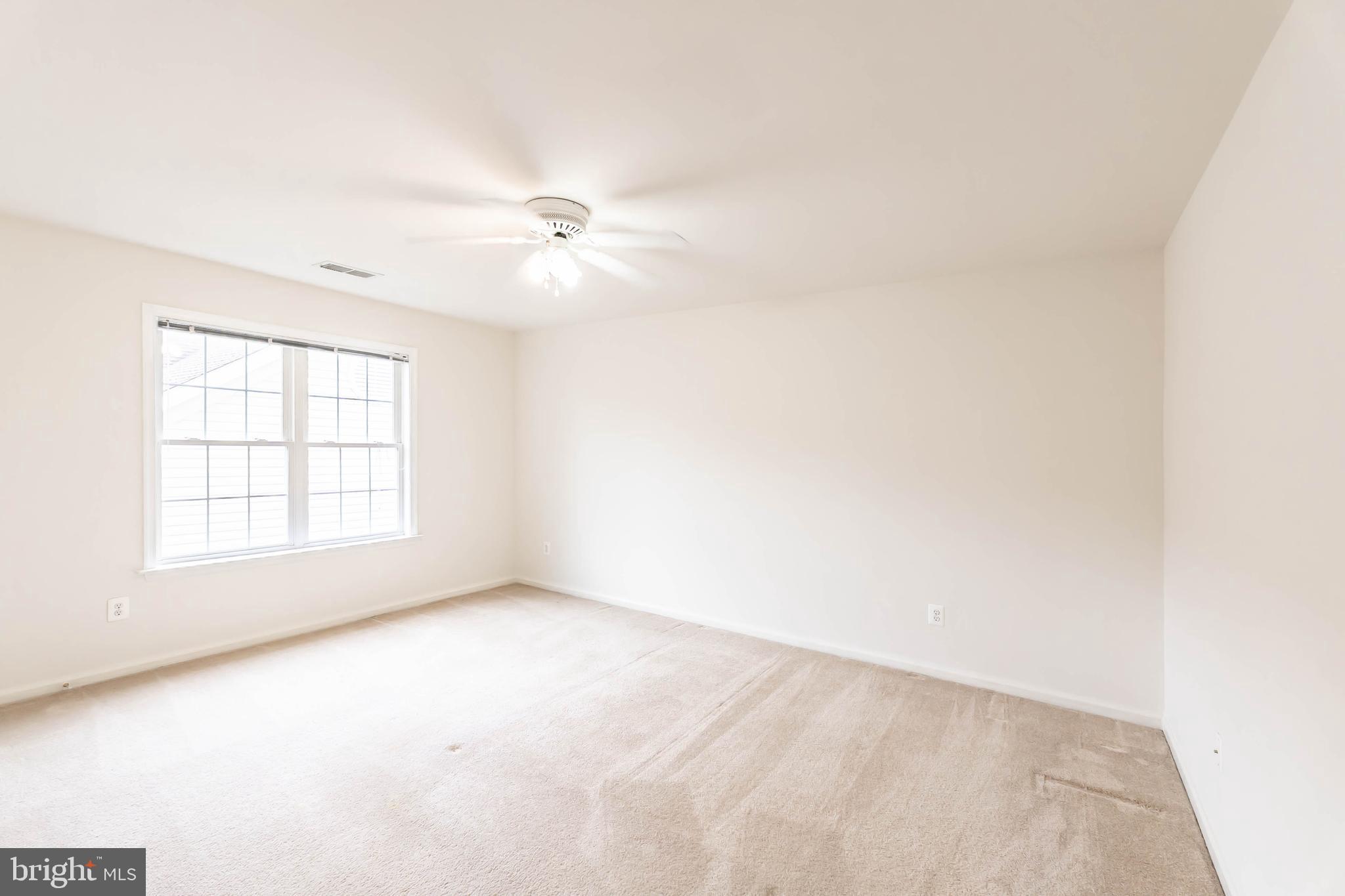 6868 Saddle Run Way Gainesville, VA 20155 - Photo 30 of 59 Bedroom 3