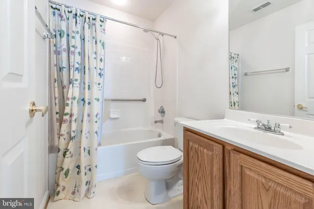 $675,000 | 6868 Saddle Run Way, Gainesville, VA 20155