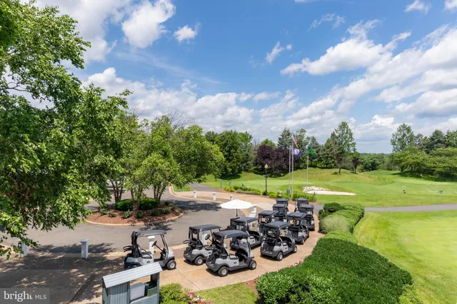 $675,000 | 6868 Saddle Run Way, Gainesville, VA 20155