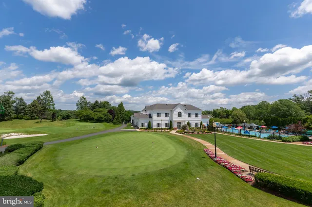 $675,000 | 6868 Saddle Run Way, Gainesville, VA 20155