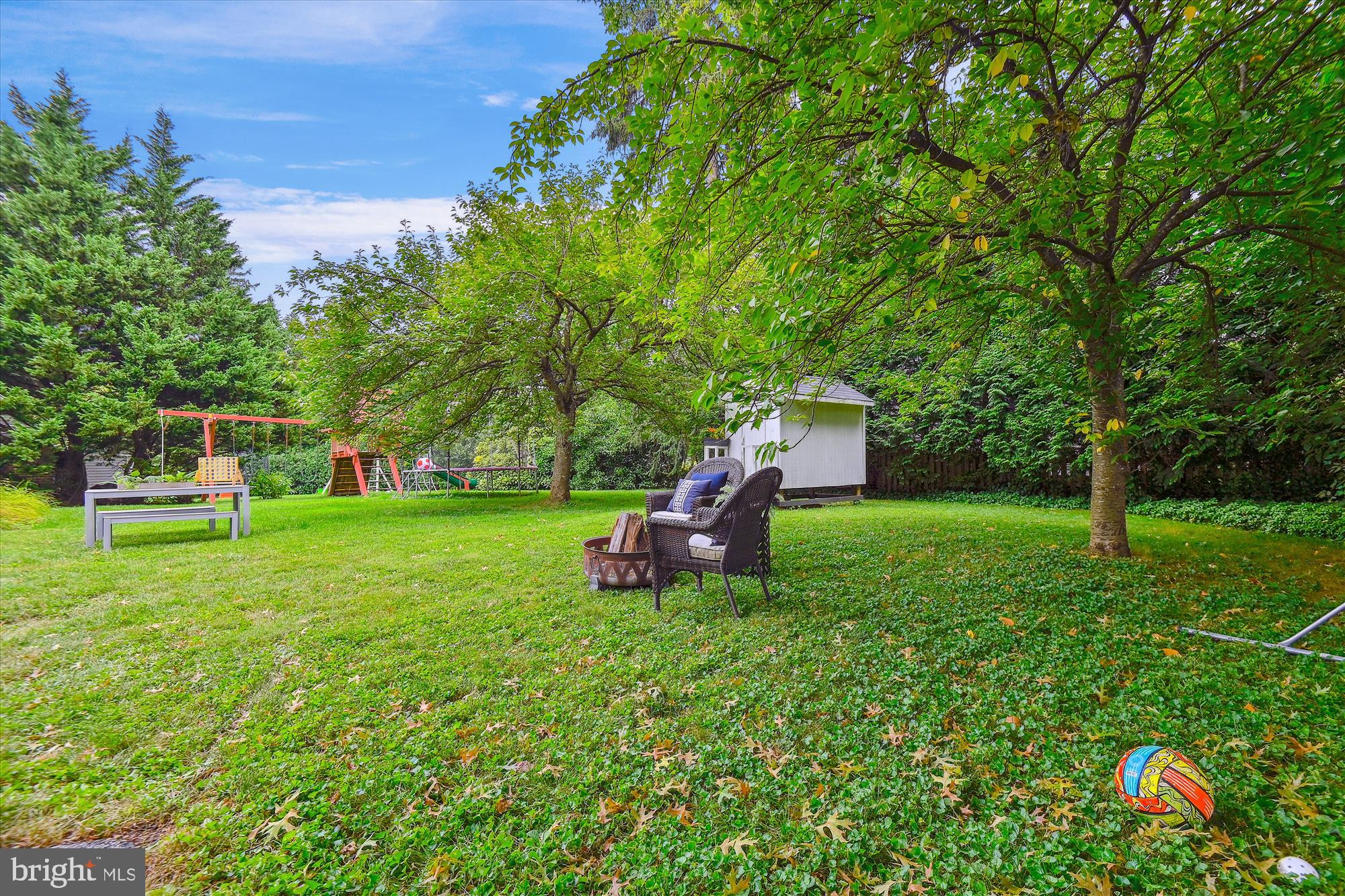111 Bellemore Road Baltimore, MD 21210 - Photo 54 of 66 Large backyard with room for activities!