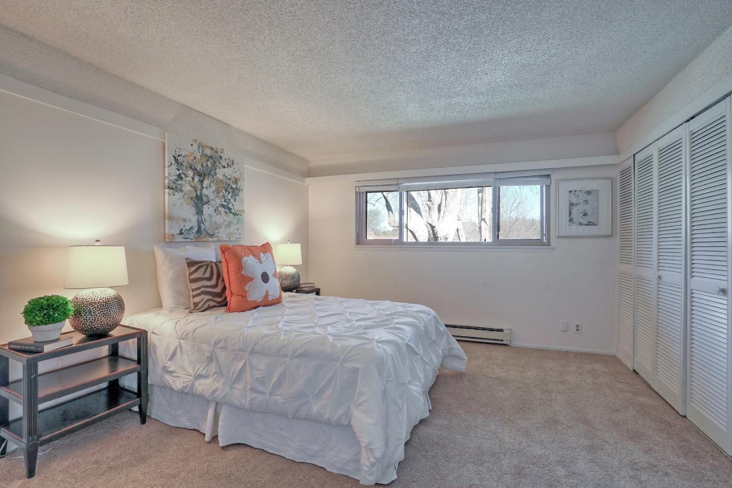 500 West Middlefield Road, Unit 47 Mountain View, CA 94043 - Photo 13 of 27 Gallery Image 13