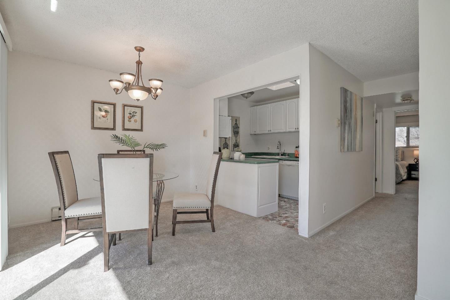 500 West Middlefield Road, Unit 47 Mountain View, CA 94043 - Photo 8 of 27 Gallery Image 8