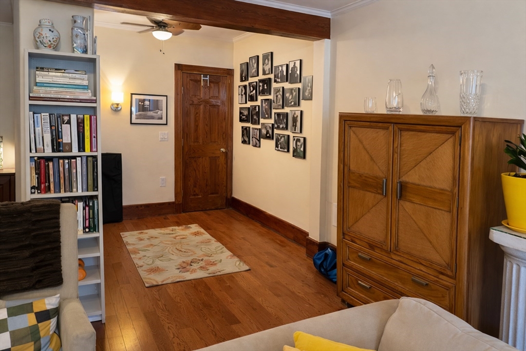 178 Commonwealth Avenue, Unit 2 Boston, MA 02116 - Photo 10 of 15