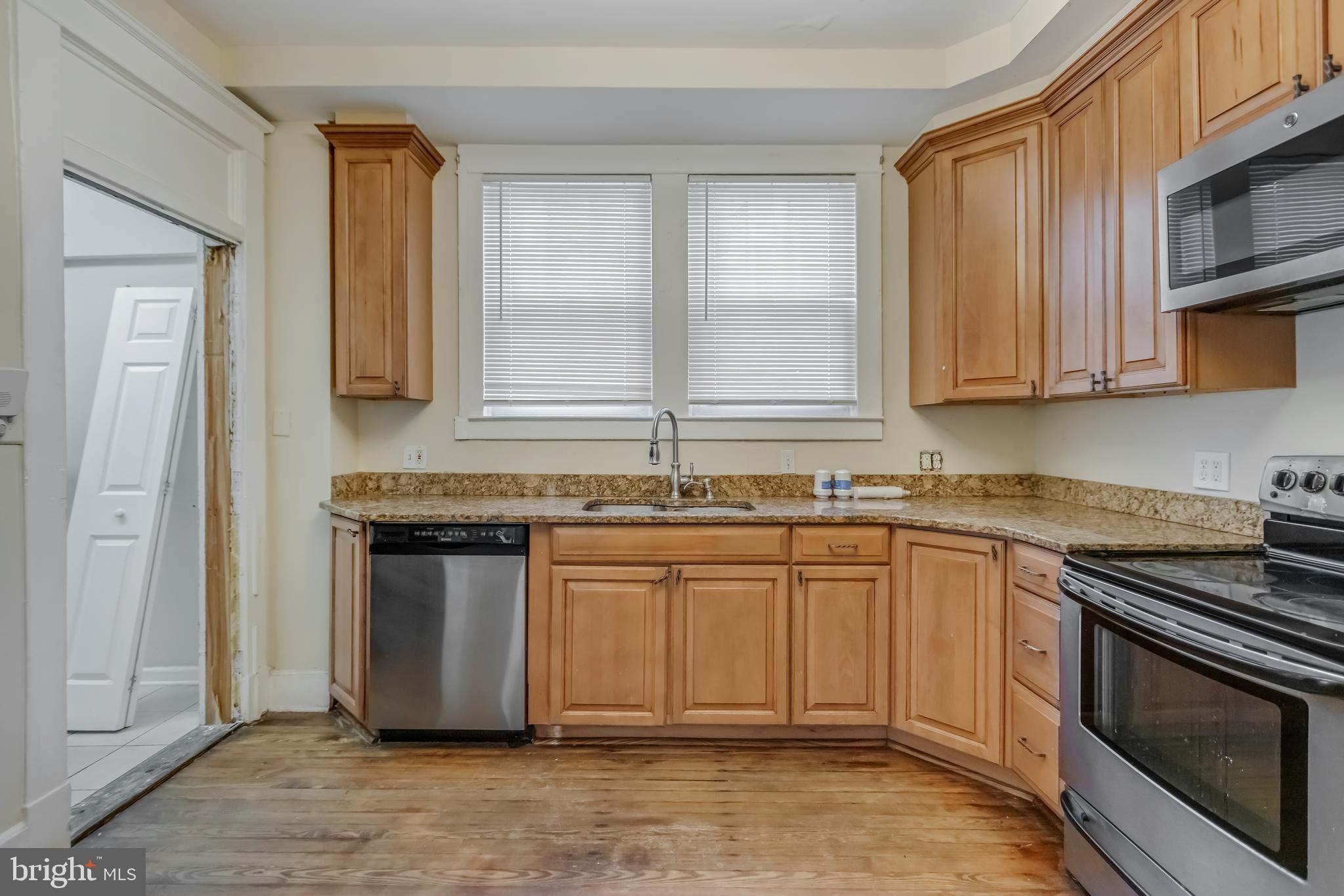 3700 Cedardale Road Baltimore, MD 21215 - Photo 9 of 44 Gallery Image 9