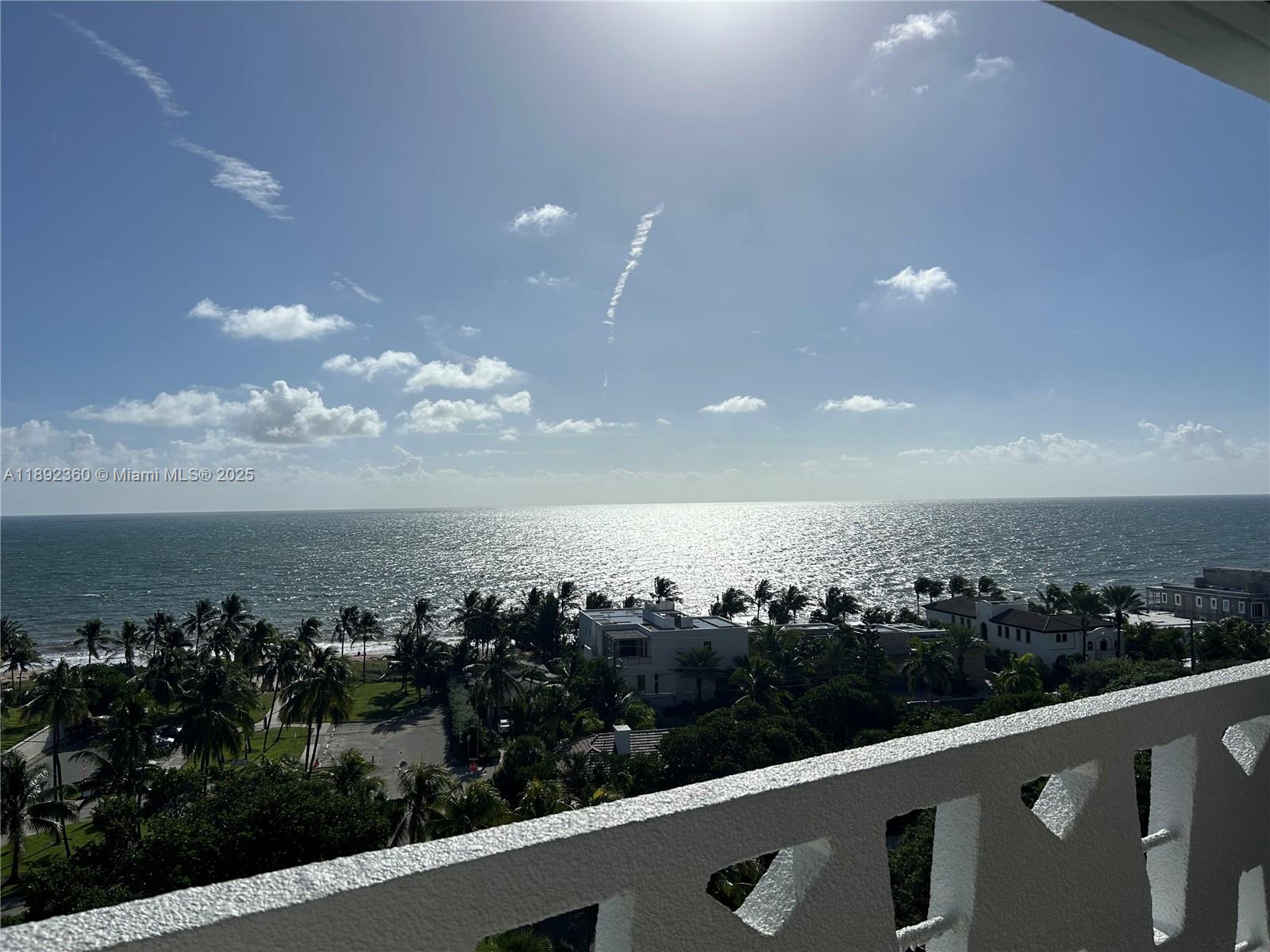 2840 North Ocean Boulevard, Unit 1008 Fort Lauderdale, FL 33308 - Photo 18 of 25 an aerial view of multiple house