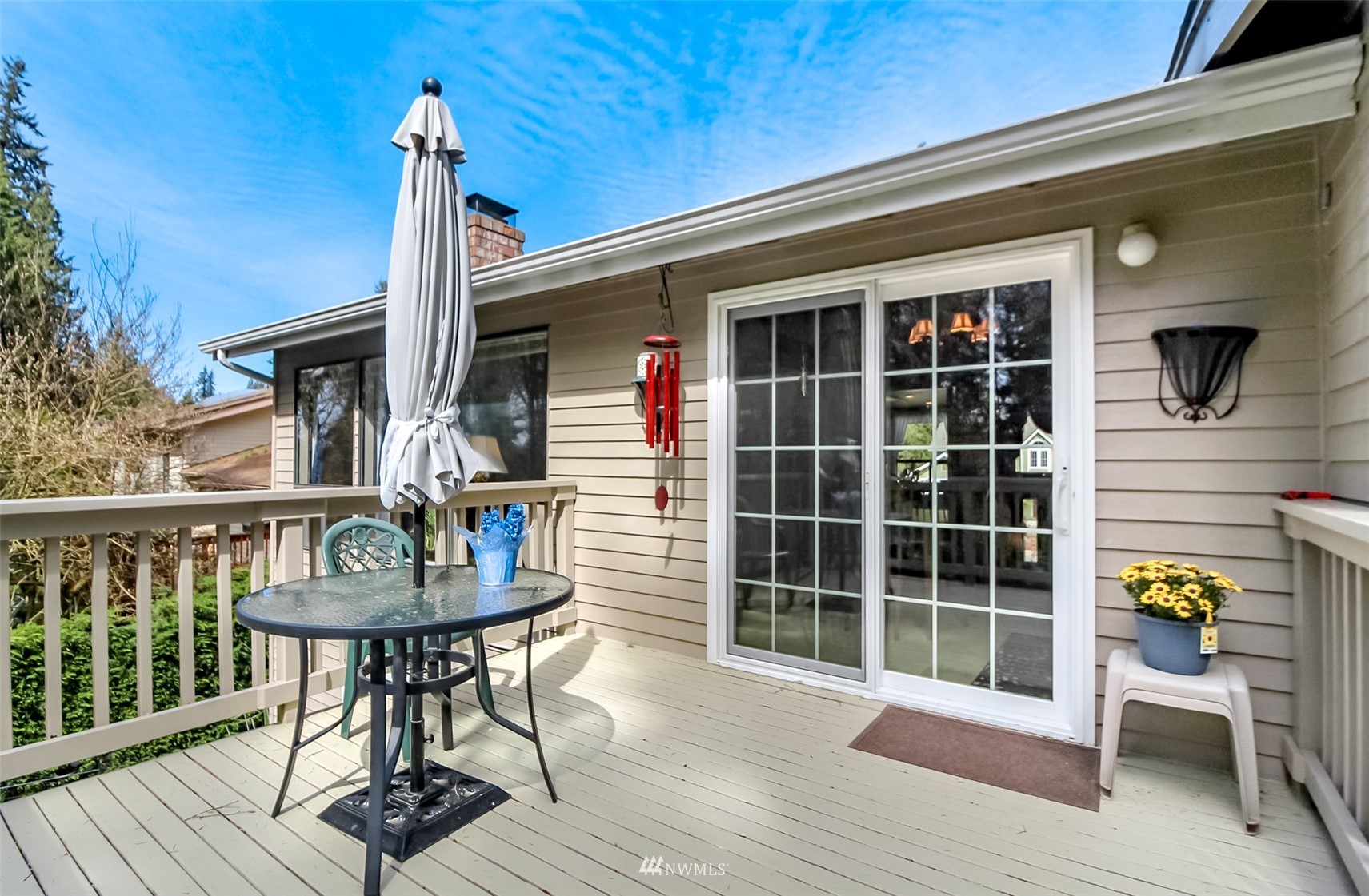 15007 Southeast 145th Place Renton, WA 98059 - Photo 24 of 34 a view of a chairs and table in the balcony