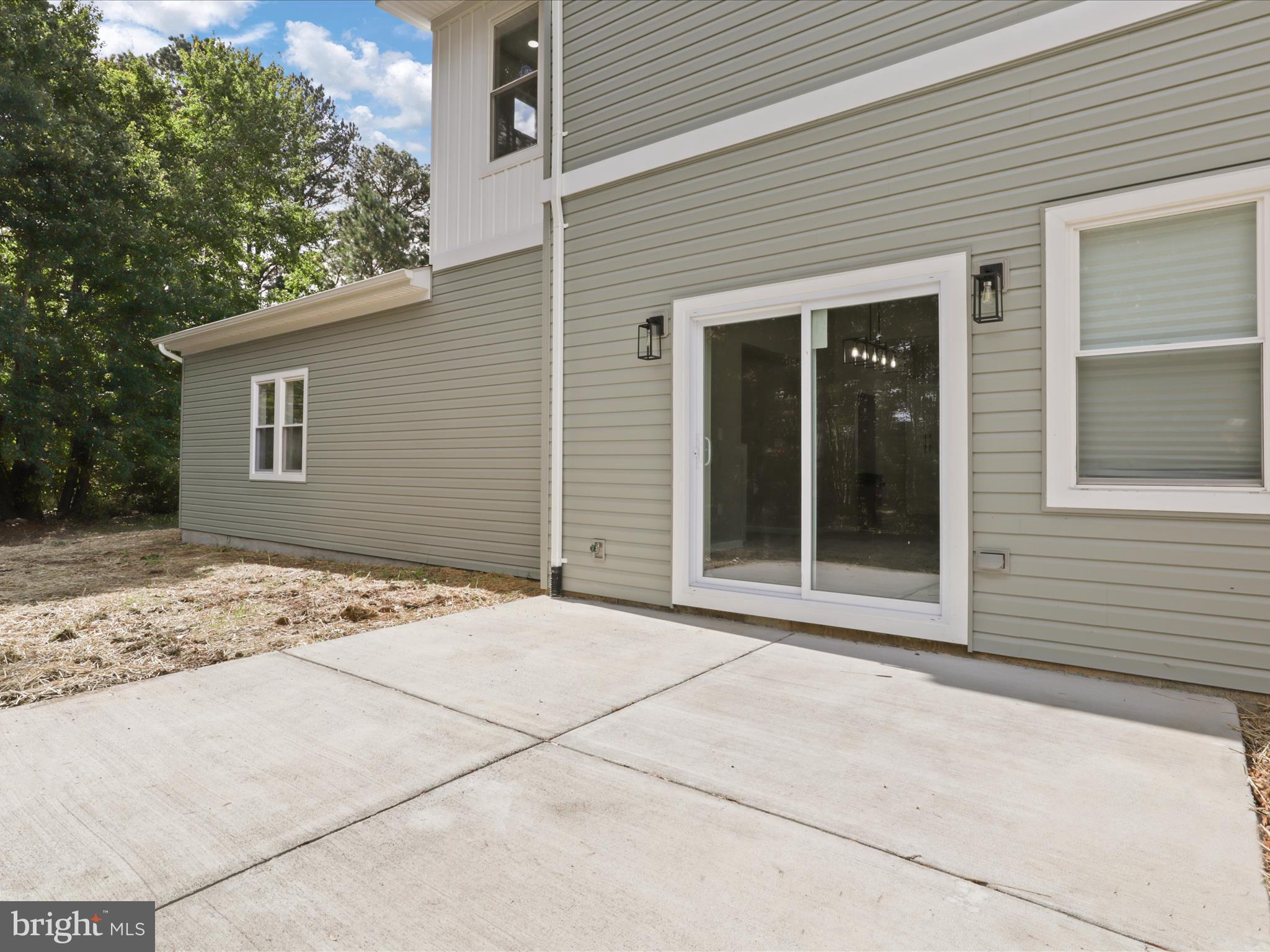 8039 Chancellor Road Fredericksburg, VA 22407 - Photo 12 of 42