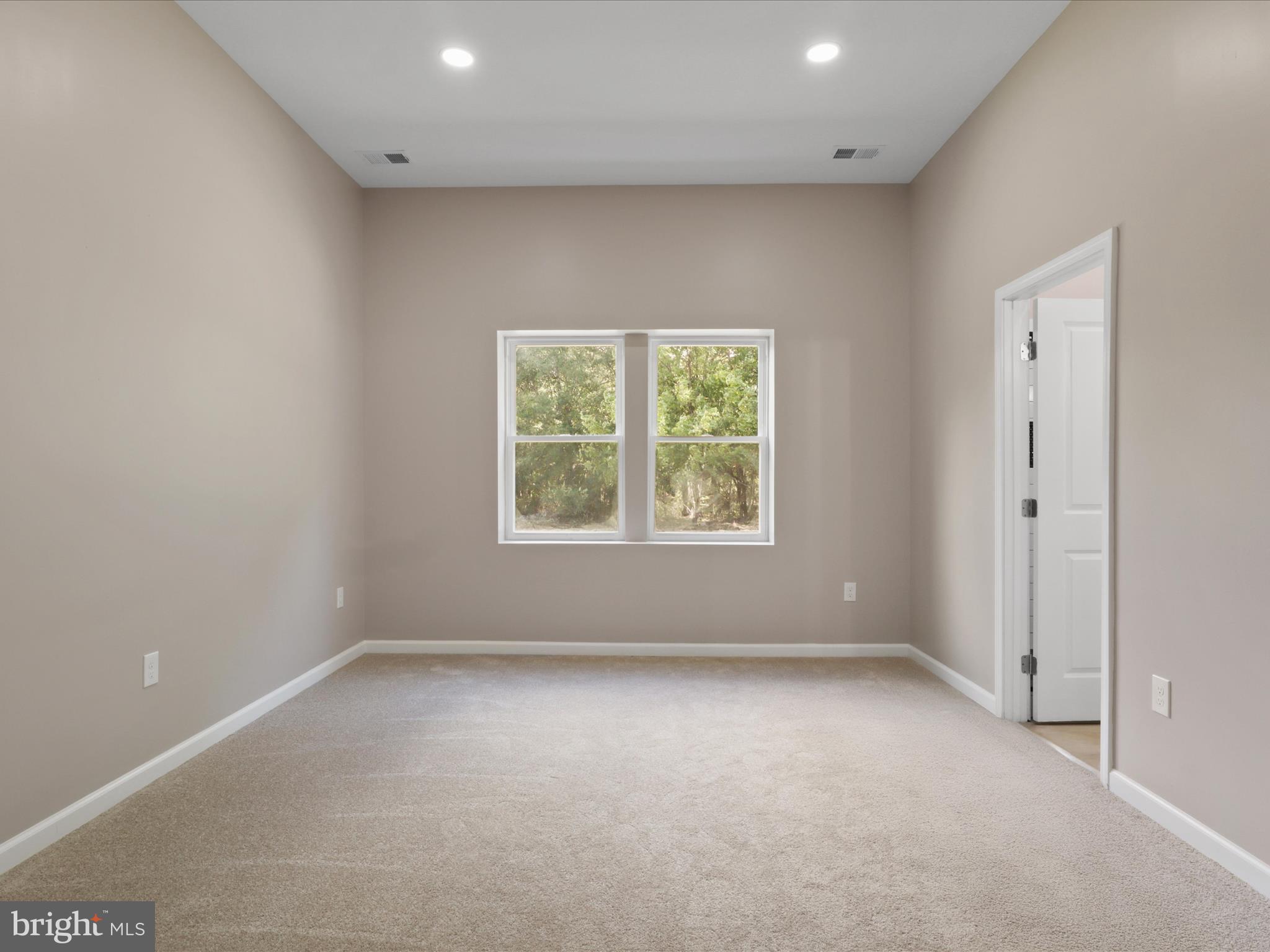 8039 Chancellor Road Fredericksburg, VA 22407 - Photo 15 of 42