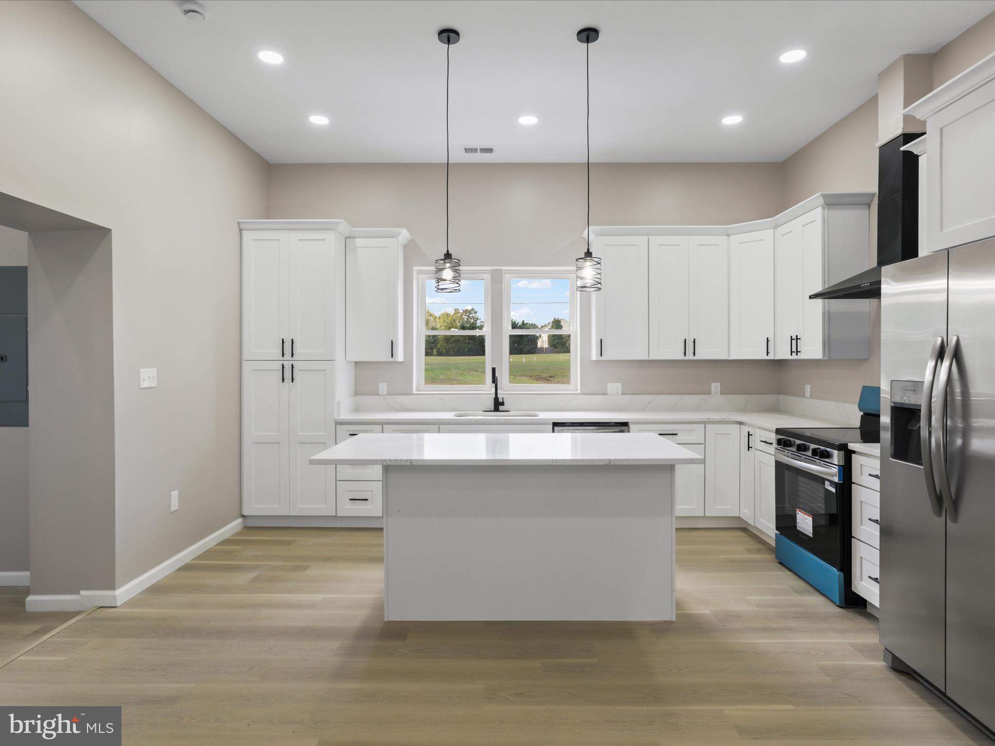 8039 Chancellor Road Fredericksburg, VA 22407 - Photo 9 of 42