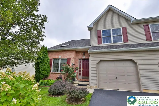 $398,000 | 642 Walker Drive, Northampton, PA 18067