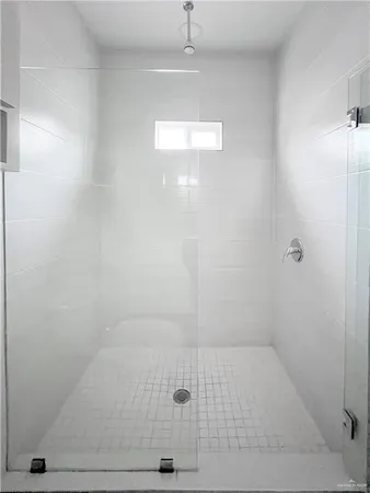 $1,000 | 1208 Shavano Drive, Unit 2, Edinburg, TX 78541