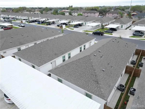 $1,000 | 1208 Shavano Drive, Unit 2, Edinburg, TX 78541