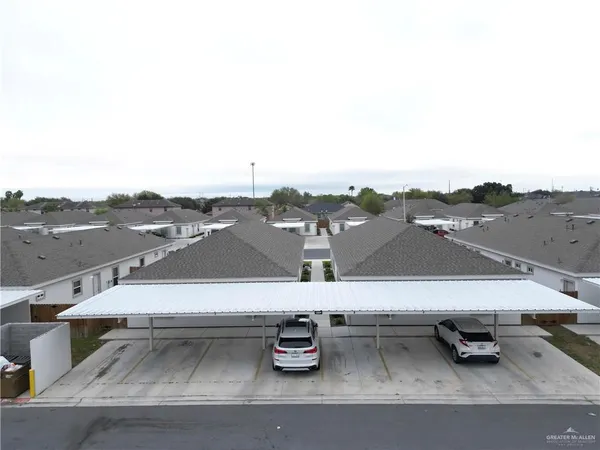 $1,000 | 1208 Shavano Drive, Unit 2, Edinburg, TX 78541