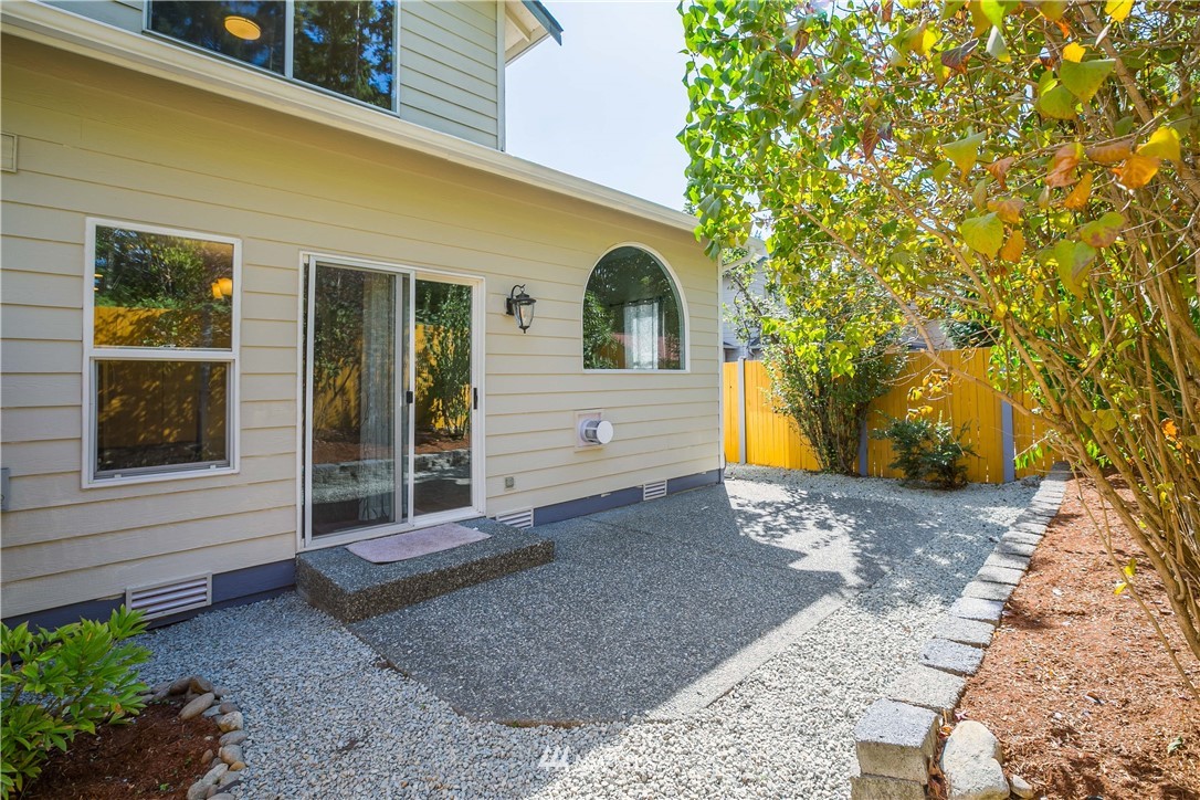 18824 19th Drive Southeast Bothell, WA 98012 - Photo 23 of 25 Gallery Image 23