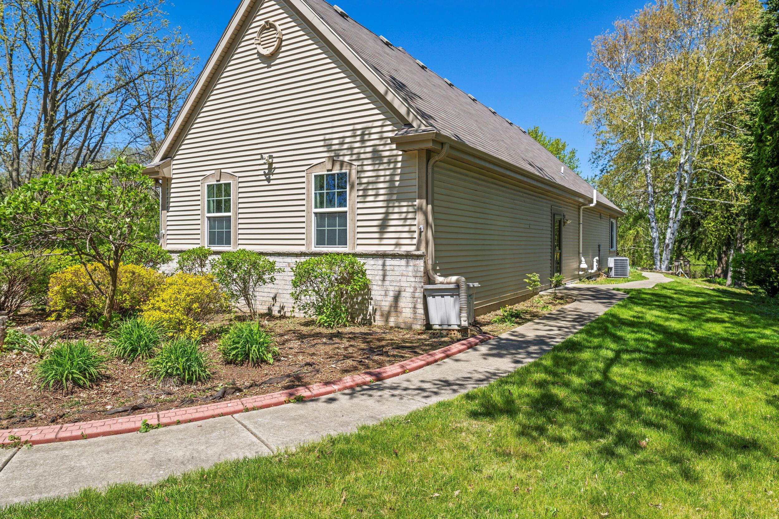 11034 West Bradley Road Milwaukee, WI 53224 - Photo 27 of 33 dsc09890