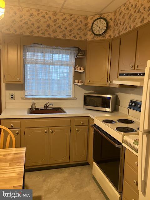 133 West Ritner Street Philadelphia, PA 19148 - Photo 14 of 43 Upper and lower cabinets