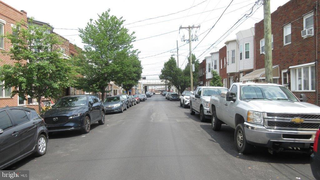 133 West Ritner Street Philadelphia, PA 19148 - Photo 42 of 43 Looking east toward Front St.