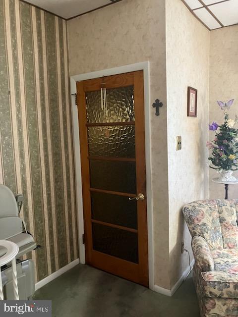 133 West Ritner Street Philadelphia, PA 19148 - Photo 5 of 43 Foyer entrance (keeps the heat and cool inside)