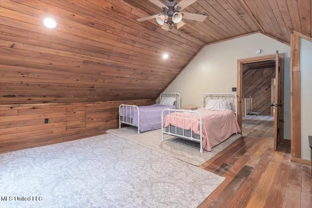 $460,000 | 159 County Road 294, Abbeville, MS 38601