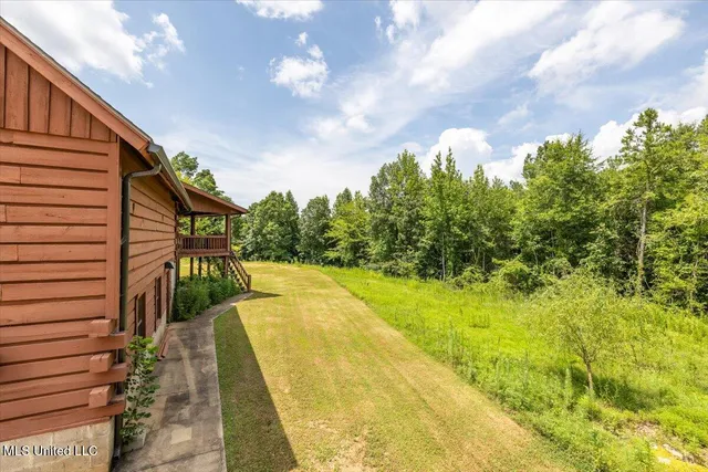 $460,000 | 159 County Road 294, Abbeville, MS 38601