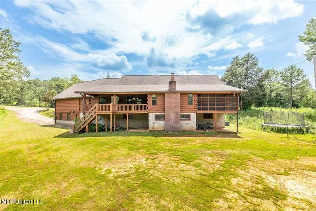 $460,000 | 159 County Road 294, Abbeville, MS 38601