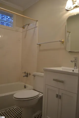 $3,500 | 40 Lanneau Drive, Greenville, SC 29605