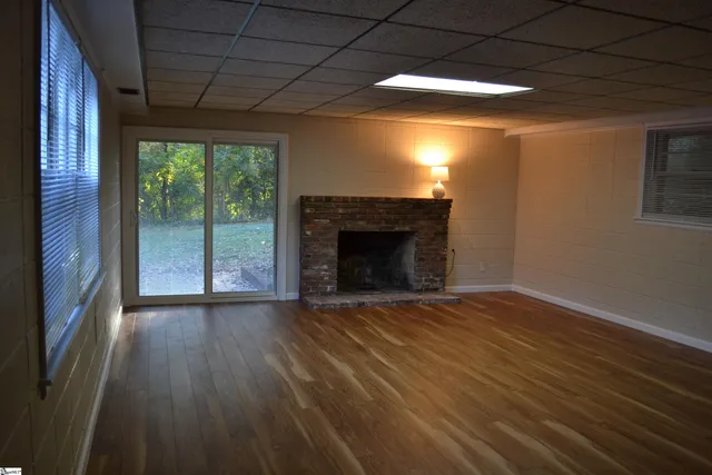 $3,500 | 40 Lanneau Drive, Greenville, SC 29605