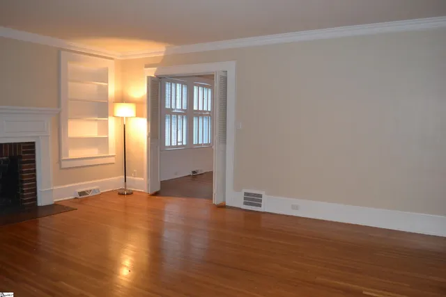 $3,500 | 40 Lanneau Drive, Greenville, SC 29605