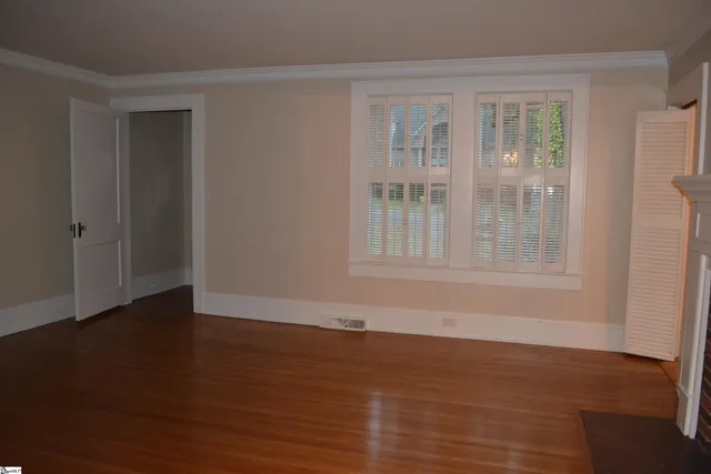 $3,500 | 40 Lanneau Drive, Greenville, SC 29605