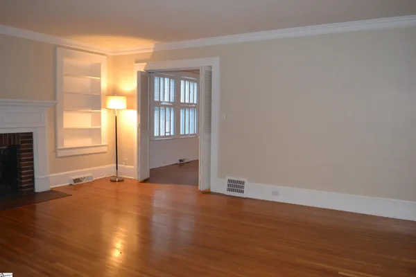 $3,500 | 40 Lanneau Drive, Greenville, SC 29605