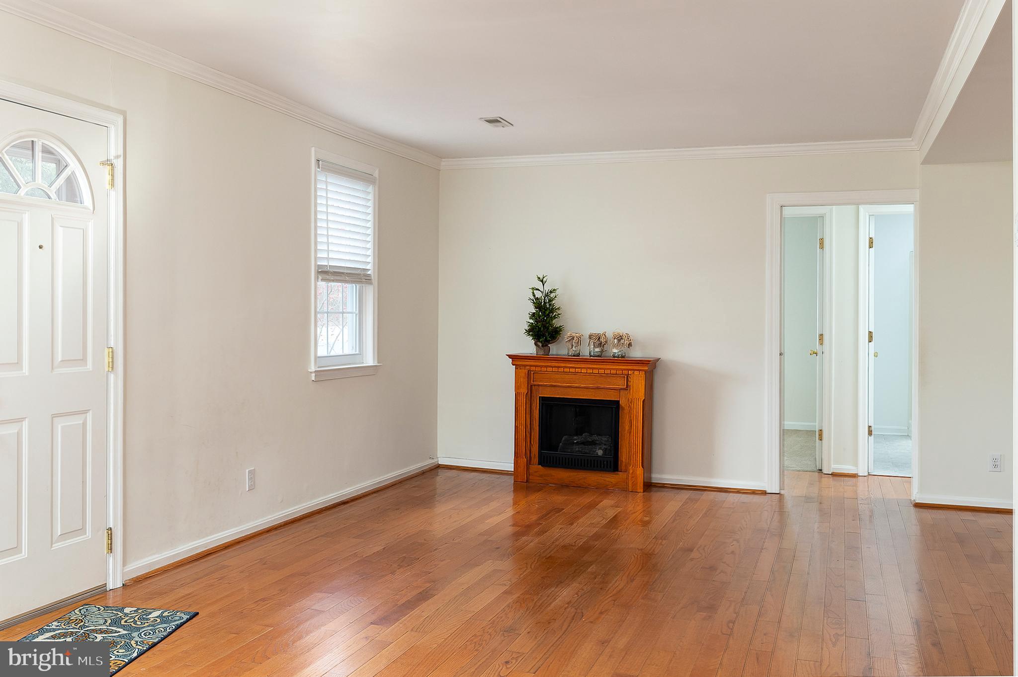 1171 Delmont Road Severn, MD 21144 - Photo 6 of 29 Living Room (alt view)