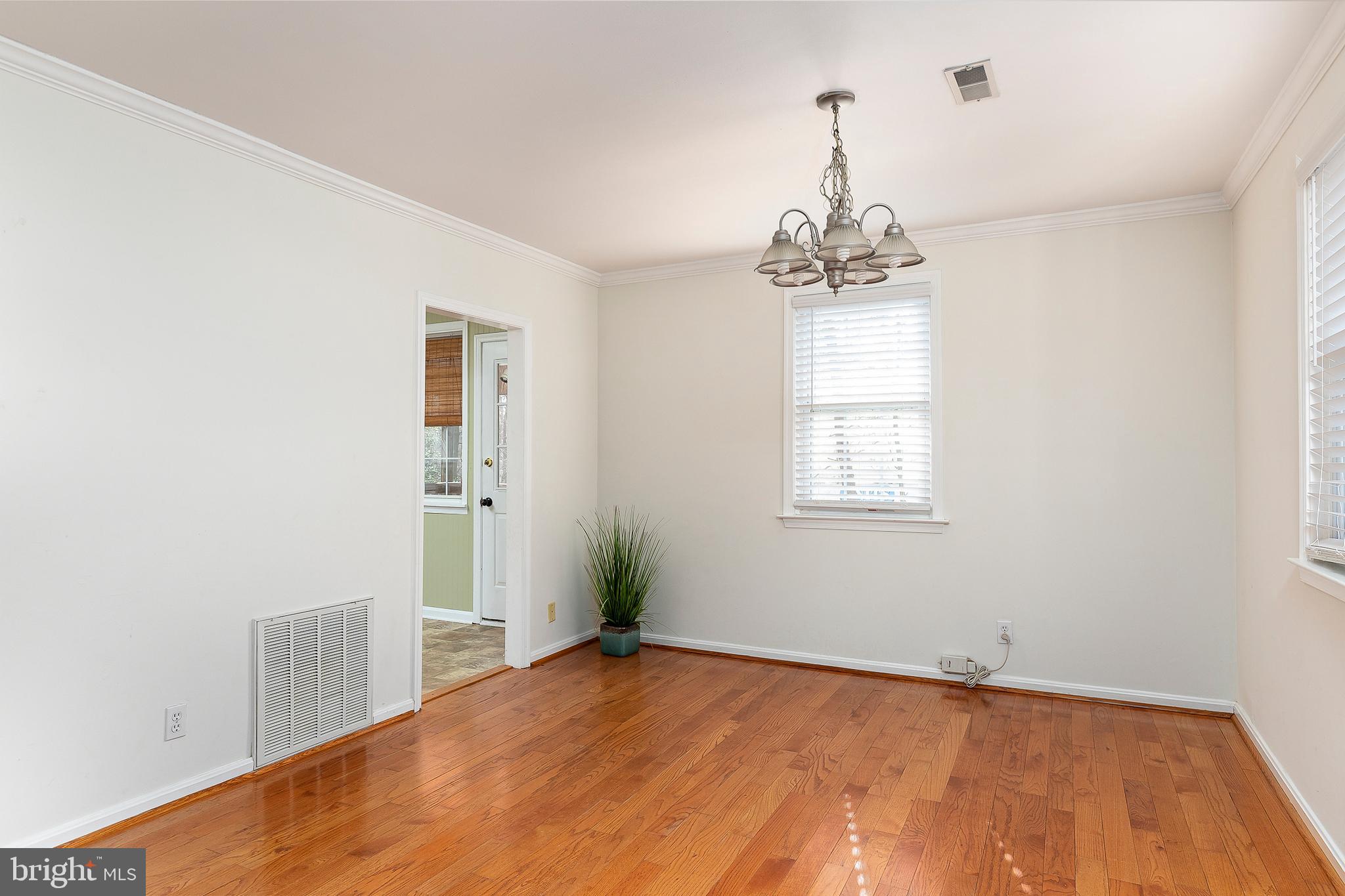 1171 Delmont Road Severn, MD 21144 - Photo 8 of 29 Dining Area (alt view)